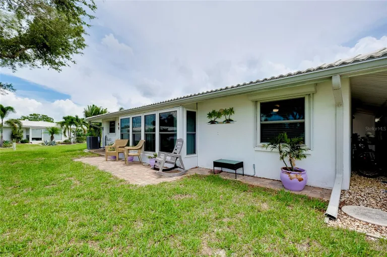 579 CIRCLEWOOD DRIVE X6, VENICE, FL 34293 Property for sale