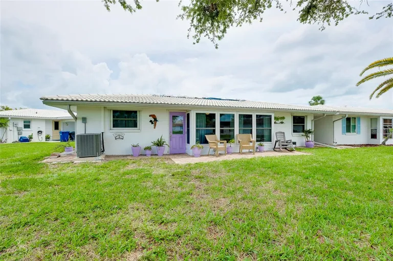 579 CIRCLEWOOD DRIVE X6, VENICE, FL 34293 Property for sale