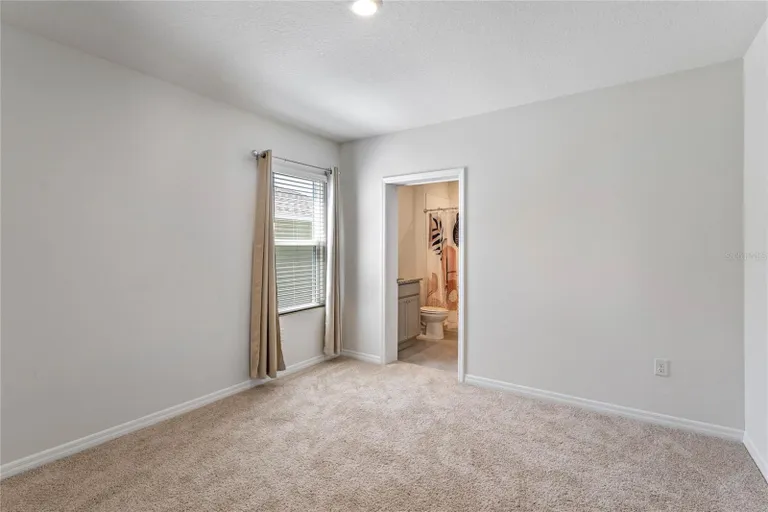 9703 Black Walnut Drive, GROVELAND, FL 34736 Property for sale