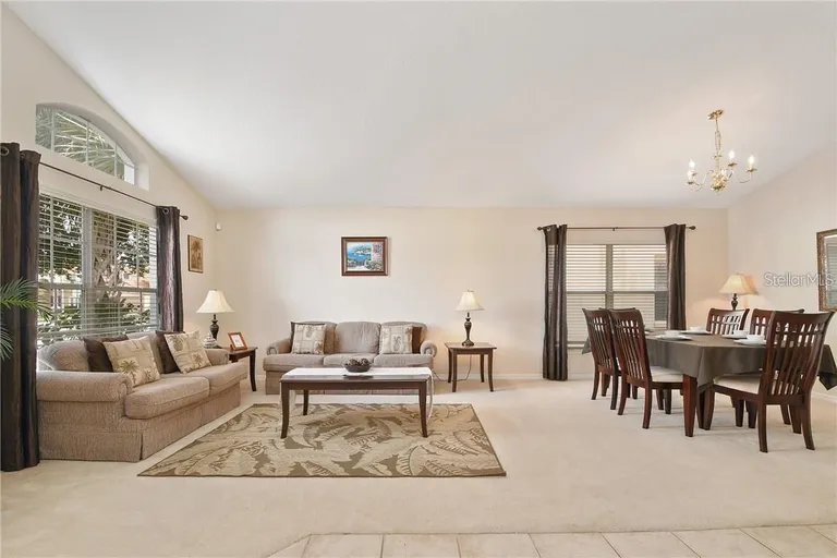 318 Viola Drive, DAVENPORT, FL 33837 Property for sale