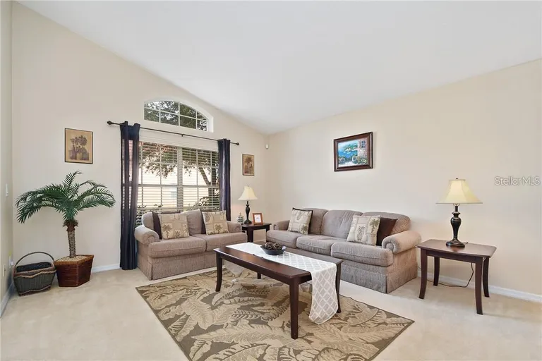 318 Viola Drive, DAVENPORT, FL 33837 Property for sale