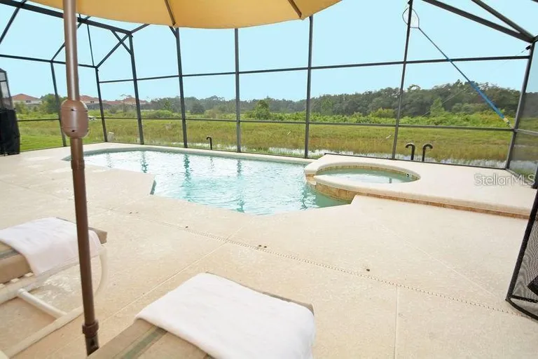 318 Viola Drive, DAVENPORT, FL 33837 Property for sale