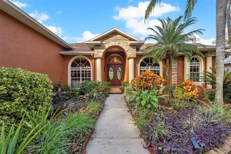 2314 Valrico Forest Drive, Valrico, FL 33594 Property for sale