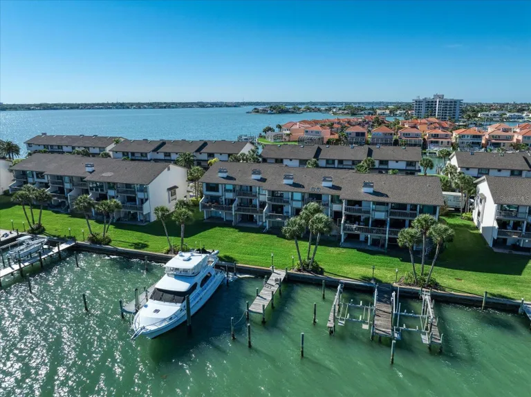 144 Marina Del Rey Court CLEARWATER FL 33767 Property for sale
