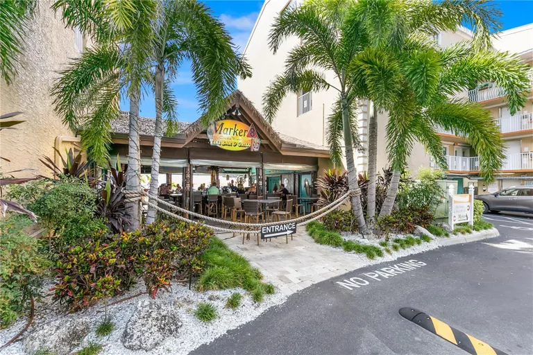 124 SKY LOCH, DUNEDIN, FL 34698 Property for sale