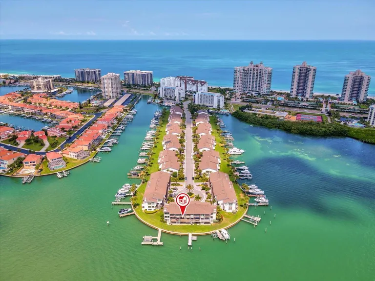 175 MARINA DEL REY COURT CLEARWATER BEACH FL 33767 Property for sale