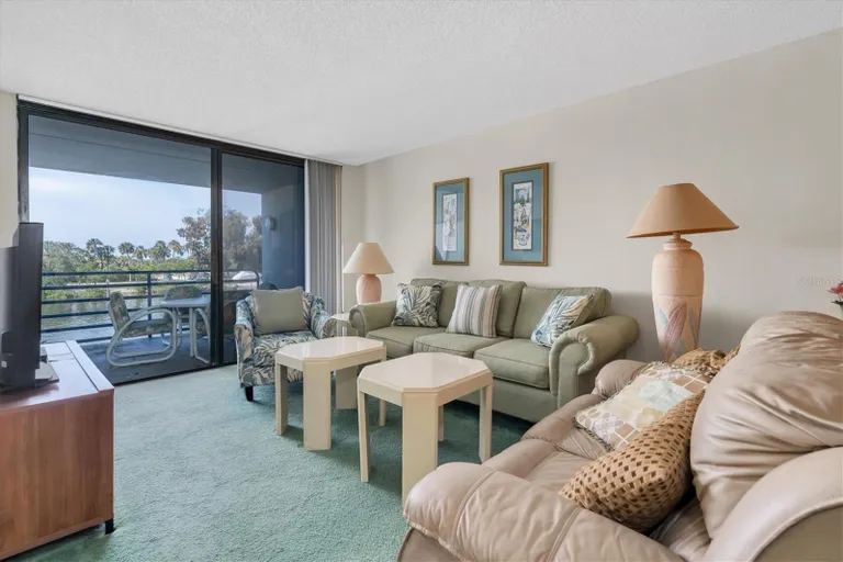 4823 Ebbtide Lane 104, Port Richey, FL 34668 Property for sale