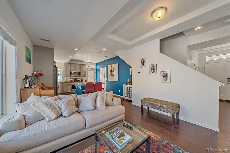 New York City Real Estate | View 18182 104th | Listing | View 8