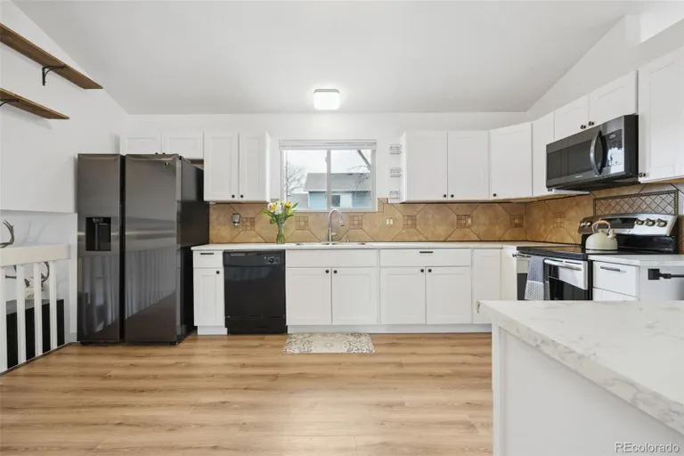 New York City Real Estate | View 453 N 9th Place | Listing | View 6