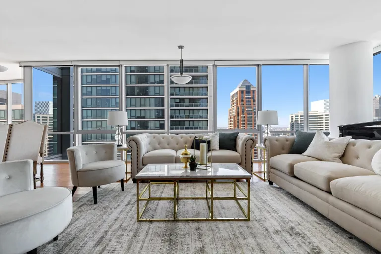 New York City Real Estate | View 1201 S Prairie Avenue, 3301 | Listing | View 5
