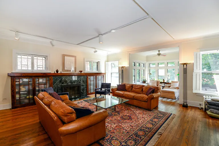 New York City Real Estate | View 2737 N Hampden Court, 3 | Listing | View 2