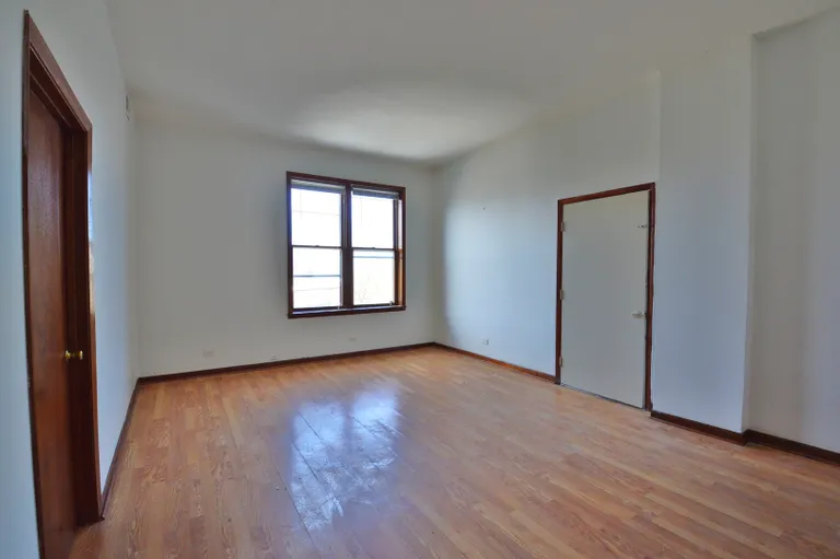 New York City Real Estate | View 1734 - 1736 W North Avenue | Listing | View 6