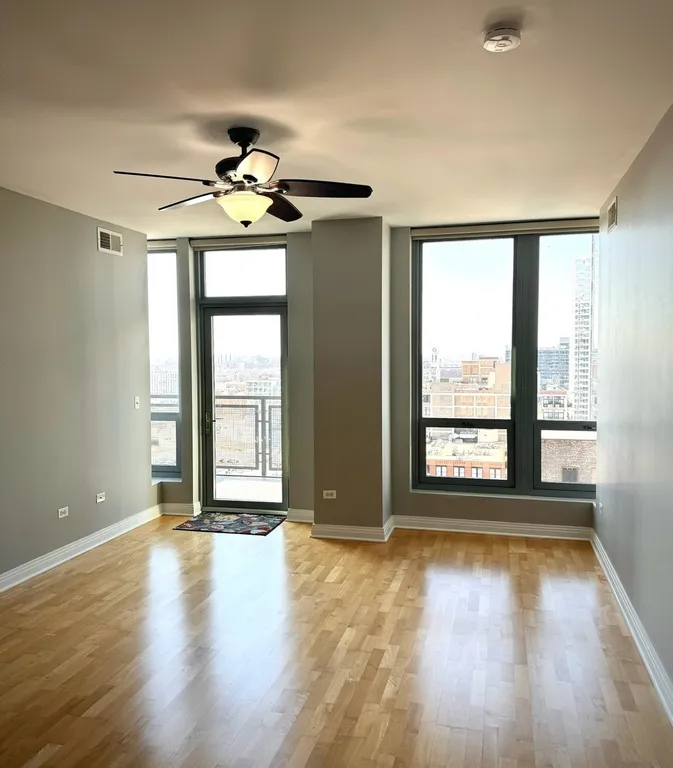 New York City Real Estate | View 565 W Quincy Street, 1707 | Listing | View 7