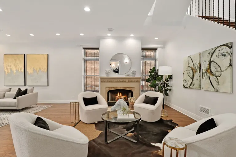 New York City Real Estate | View 2309 N Geneva Terrace | Listing | View 8
