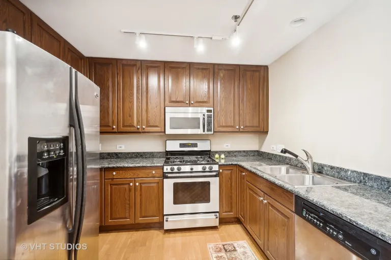 New York City Real Estate | View 250 E Pearson Street, 903 | Listing | View 4