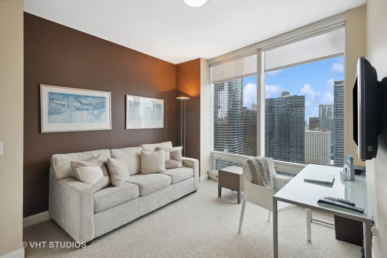 New York City Real Estate | View 340 E Randolph Street, 3002 | Listing | View 17