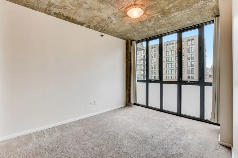New York City Real Estate | View 321 S Sangamon Street, 708 | Listing | View 12