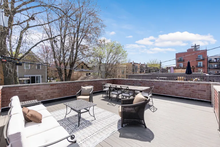 New York City Real Estate | View 1631 N Bell Street | Listing | View 32