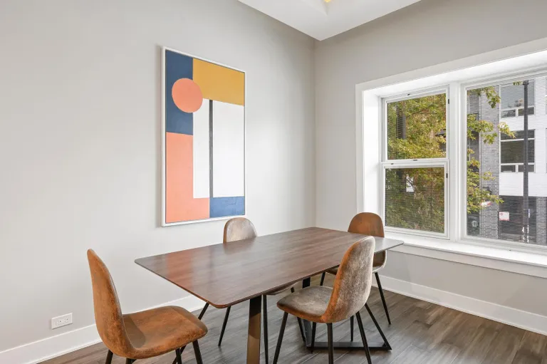 New York City Real Estate | View 2924 W Armitage Avenue, 2 | Listing | View 4