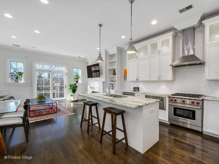 New York City Real Estate | View 2769 N Kenmore Avenue, 3 | Listing | View 2