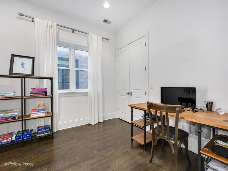 New York City Real Estate | View 2769 N Kenmore Avenue, 3 | Listing | View 12