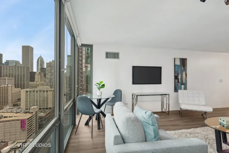 New York City Real Estate | View 2 E Erie Street, 3014 | Listing | View 6
