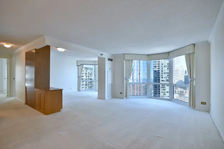 New York City Real Estate | View 195 N Harbor Drive, 2308 | Listing | View 8