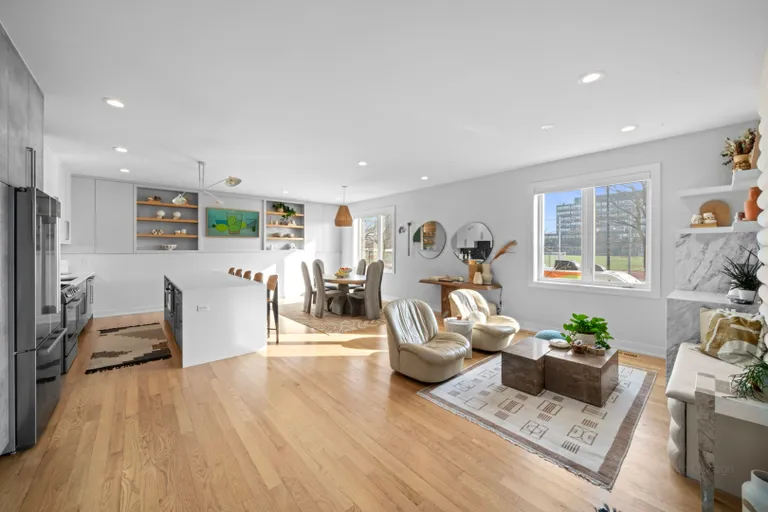 New York City Real Estate | View 2352 W Potomac Avenue, 1 | Listing | View 19