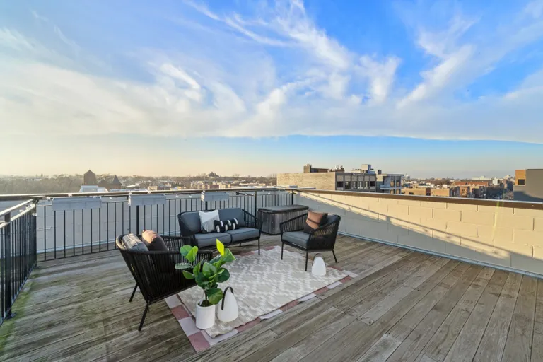 New York City Real Estate | View 2352 W Potomac Avenue, 1 | Listing | View 44