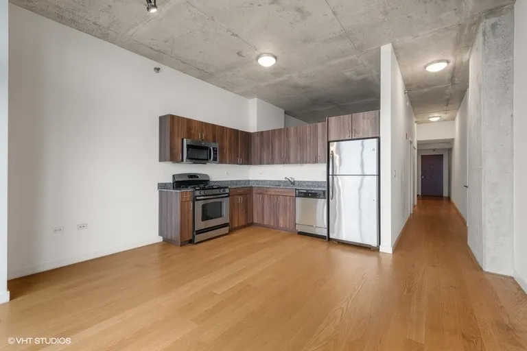New York City Real Estate | View 235 W Van Buren Street, 3806 | Listing | View 5
