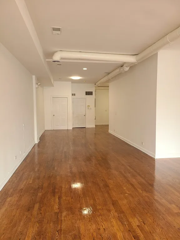 New York City Real Estate | View 2207 N Western Avenue, C-3 | Listing | View 6