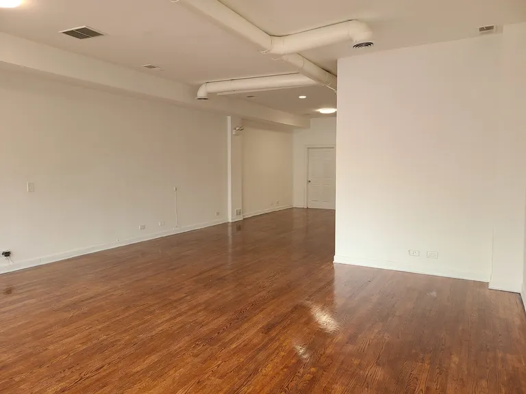 New York City Real Estate | View 2207 N Western Avenue, C-3 | Listing | View 7