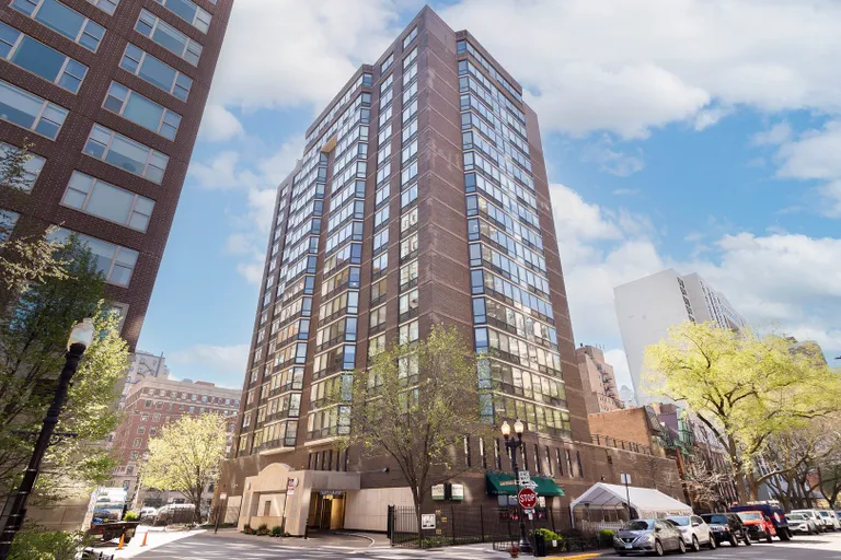 New York City Real Estate | View 21 W Goethe Street, 8A | 1 Bed, 1 Bath | View 1