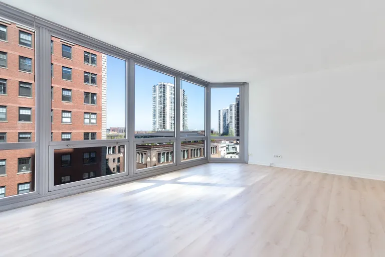 New York City Real Estate | View 21 W Goethe Street, 8A | Listing | View 10