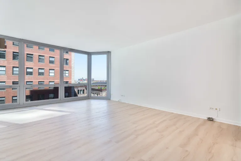New York City Real Estate | View 21 W Goethe Street, 8A | Listing | View 6