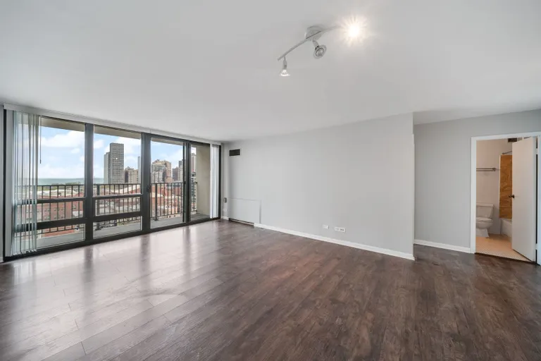 New York City Real Estate | View 1636 N Wells Street, 1209 | Listing | View 8