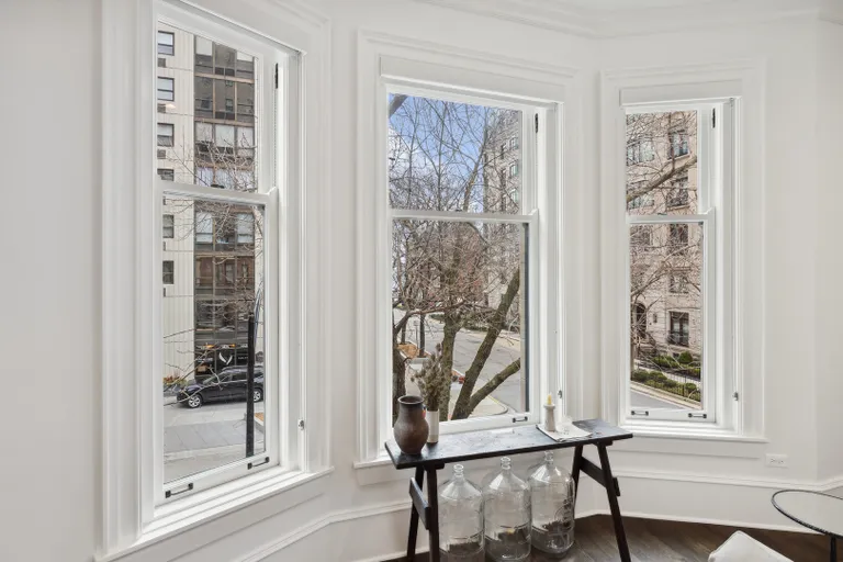 New York City Real Estate | View 1300 N Ritchie Court, 2 | Listing | View 7