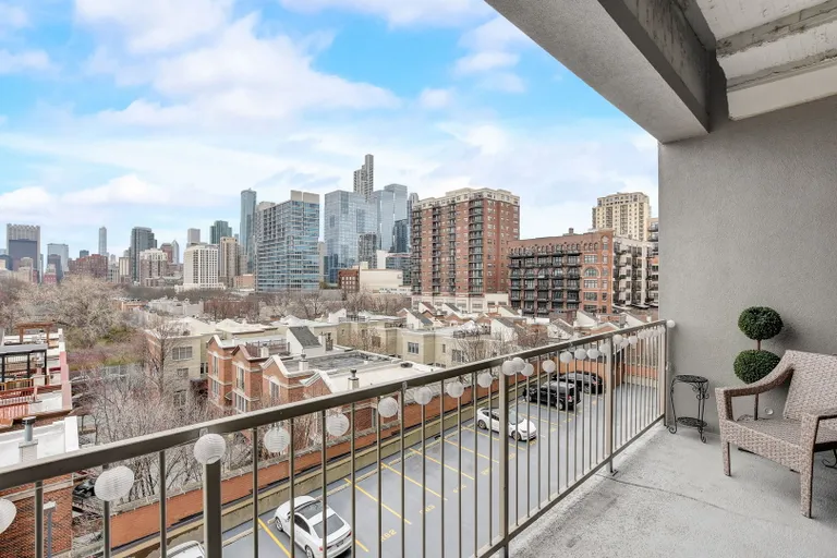 New York City Real Estate | View 1530 S State Street, 501 | Listing | View 7