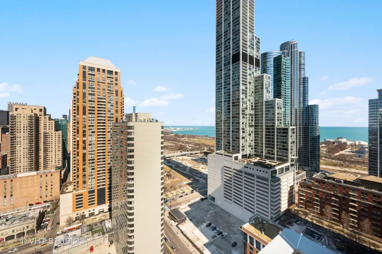 New York City Real Estate | View 1250 S Michigan Avenue, 2900 | Listing | View 39