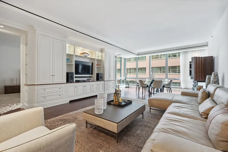 New York City Real Estate | View 1 Charles Street South, 4G | 2 Beds, 2 Baths | View 1