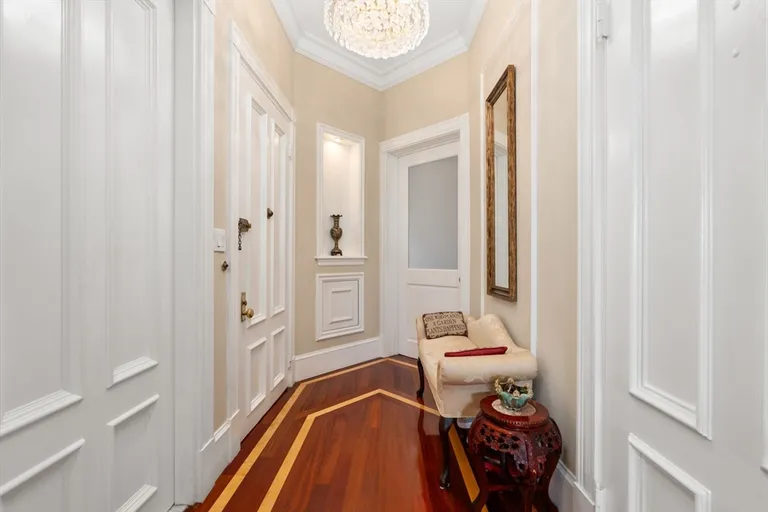 New York City Real Estate | View 232 Beacon Street, 6 | Listing | View 17