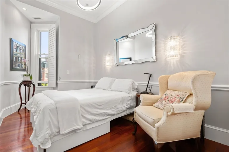 New York City Real Estate | View 232 Beacon Street, 6 | Listing | View 23