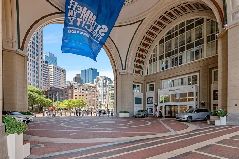 New York City Real Estate | View 20 Rowes Wharf, TH4 | Listing | View 38