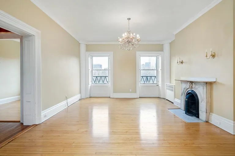 New York City Real Estate | View 2 Arlington St, 4 | Listing | View 10
