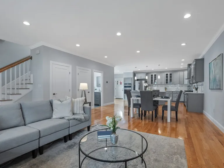 New York City Real Estate | View 14 C Street, 14 | Listing | View 9