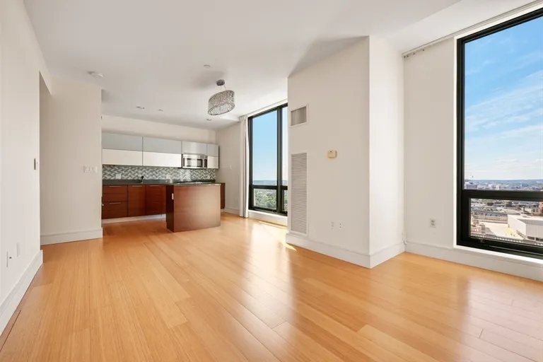 New York City Real Estate | View 45 Province St, 2406 | Listing | View 8