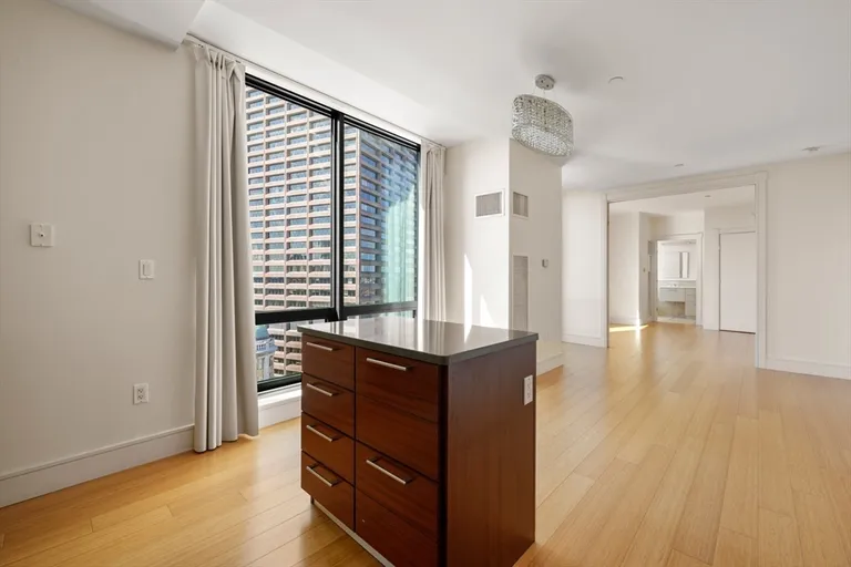 New York City Real Estate | View 45 Province St, 2406 | Listing | View 7