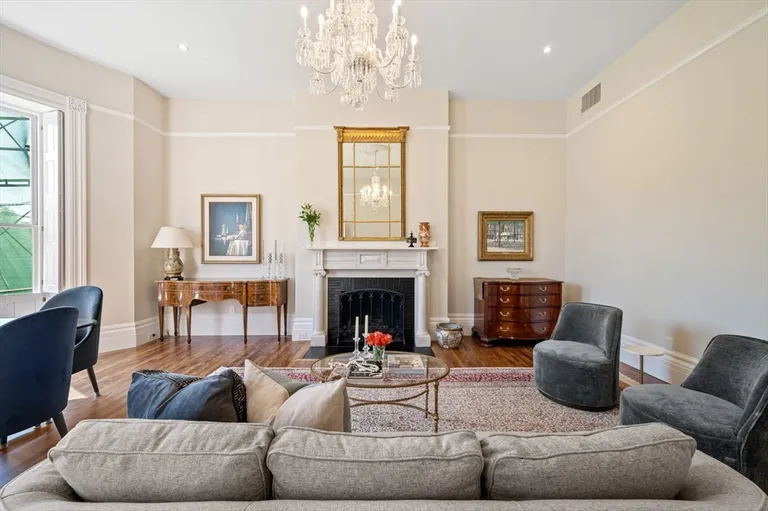 New York City Real Estate | View 35 Beacon Street, 2 | Listing | View 3