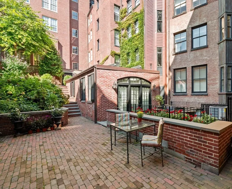 New York City Real Estate | View 35 Beacon Street, 2 | Listing | View 20