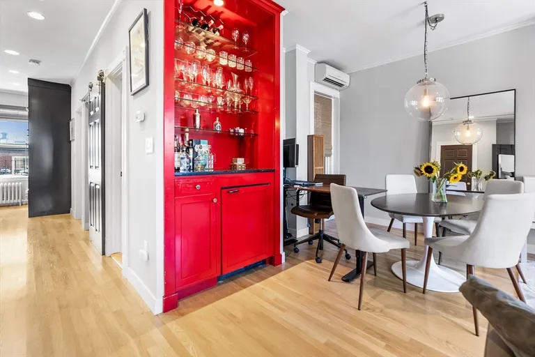 New York City Real Estate | View 106 Myrtle St, 8 | Listing | View 3